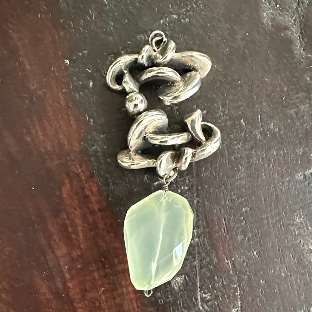 Elegant Silver and Green Pendant